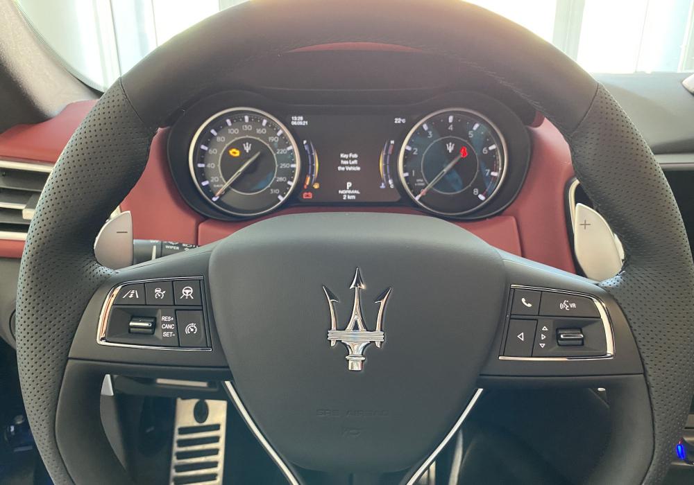 Maserati Ghibli S Q4 - CARBON